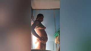 Beutyfull Desi bhabhi vary big Boobs full Night Stand clear hindi audio