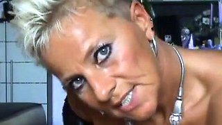 Mature German Milf Pussy Play and Squirt