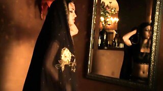 Irresistible date's solo female smut