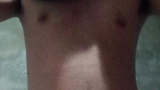 Filipino Stud Gets Hot and Heavy - Jerking Off Like a Pro!