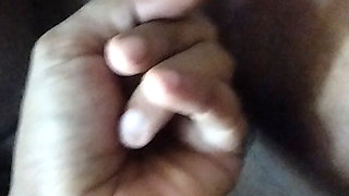 Making Auntie's pussy wet by fingering it.