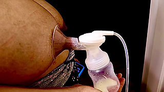 Arab MILF Breast Milking Huge Tits