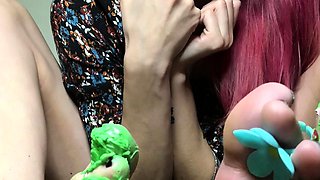 Close up teen fucking