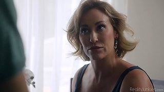 Amoral curvy MILF exciting xxx video