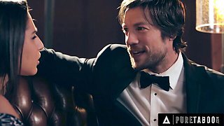 Watch squeaky Abella Danger's dirt