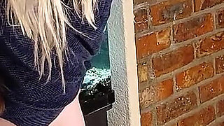 My Stepsis Likes to Do Cosplay and Make Me the Doctor