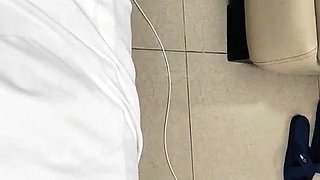 Amateur milf doing a blowjob ending in a facial