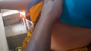 Very hot sex indian cooks aunty