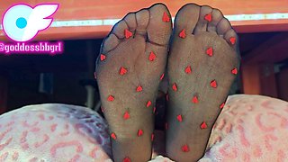 Nylon seamed foot fetish pt2