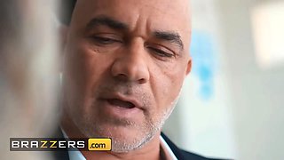 Brazzers - horny tatiAna Alvarez confesses all her transgressions before praying to get fucked by christian