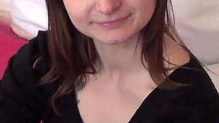 Melyne Leona Loves to Swallow