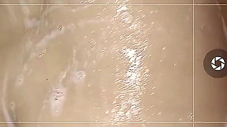 MILF in shower - real phone footage