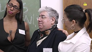 Sr Mono and Alba Bust Student Venus y Marte After Class for Naughty Behavior and Rough Face-Fuck