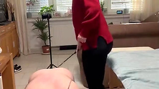 DomLadyMia-SlaveOfM Red welts for the whipped slave Part1