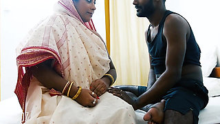 Step mom caught red hand and fucked in desi style