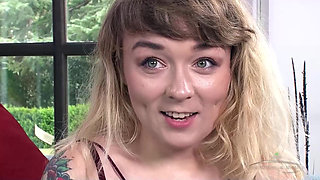 Felicia Fisher Toys Big Hairy Bush! Spreading Wet Hairy Pussy with Vibrator in Panties & Bra
