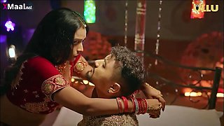 Sexy Indian MILF erotic video