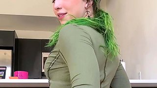 Bailey Eilish Fucks Herself Deep With Glass Dildo Onlyfans