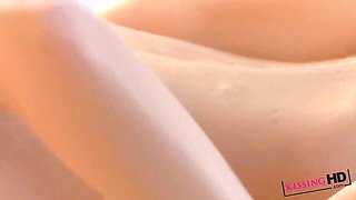 Elegant Eufrat's fingering clip