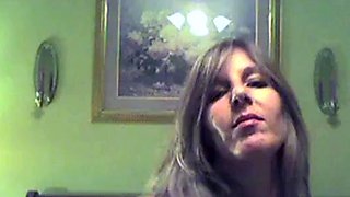 Hot Cougar MILF on Webcam