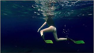 No Panties Underwater At Public Beach # Butt Plug On N Panties Off