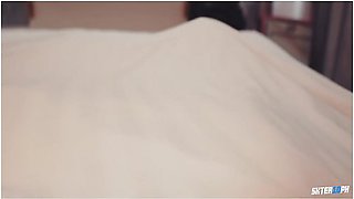 Hotel Massage Gives Handjob ใnwuกงาuโรงแรมขuขยม