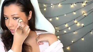 Big boobed Memphis masturbates in a bodystocking