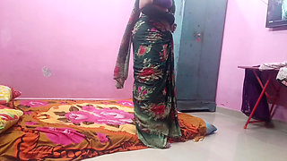 Saree Aunty Tamil Hot Sex