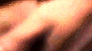 Deutscher Amateur-Cuckold  im betrunkenen Zustand gefingert