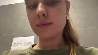 Extreme Fingering Pussy Close up. Anal Plug in Big Ass