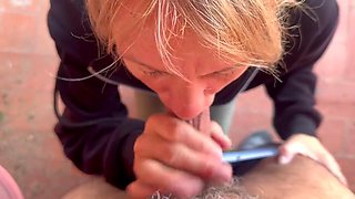 WASHING MACHINE ROOM - THE NEIGHBOUR SUCKS COCK AND I CUM IN HER