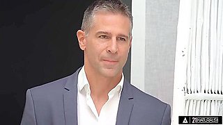 Smokin Hawt Honey Puts A Large Shlong In Her Enchanting Butt