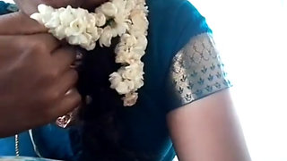Tamil aunty showing all