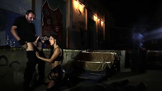 Babe brunette pornstar riding dick