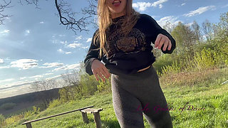Girl Masturbates in Public in the Mountains Like Lena Polański