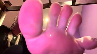 SorceressBebe - Weak Foot Freak