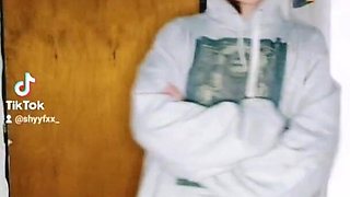 Shyyfxx Does a Striptease Just for You!