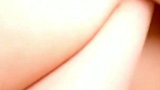 Interview Turns Into an Unexpected Adult Debut, a 23-year-old Amateur Steps Toward Her First Shoot