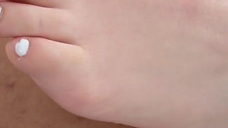 Sucking Dick Then Fucking Under the Desk While He Games Before His BBC Thanks Me with a Big Creampie