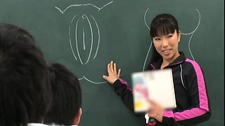 Petite asian college teen gf in dorm BAD SOUND