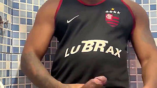 Cumshot with the Flamengo Shirt