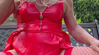 Shemale Kassy54 drinks piss in public