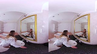 Jj sjower: Blowjob, Doggy  Cowgirl VR Porn