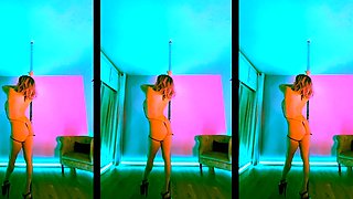 Masturbating amateur cums after solo fun