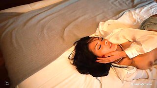 Witching StephanyQ's solo scene