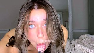 Blonde tight pussy babe solo toy fun in glamour masturbation