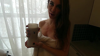 Nude Workout Rubbing Snow on My Body