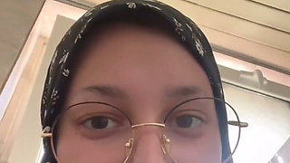 Pee in Outyroor Toilet in Hijab