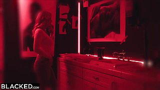 Romantic Lily and Anton's handjob xxx