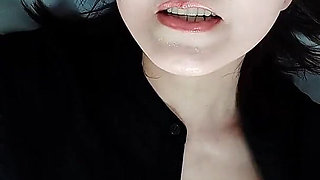 A Japanese Wife Talks to You